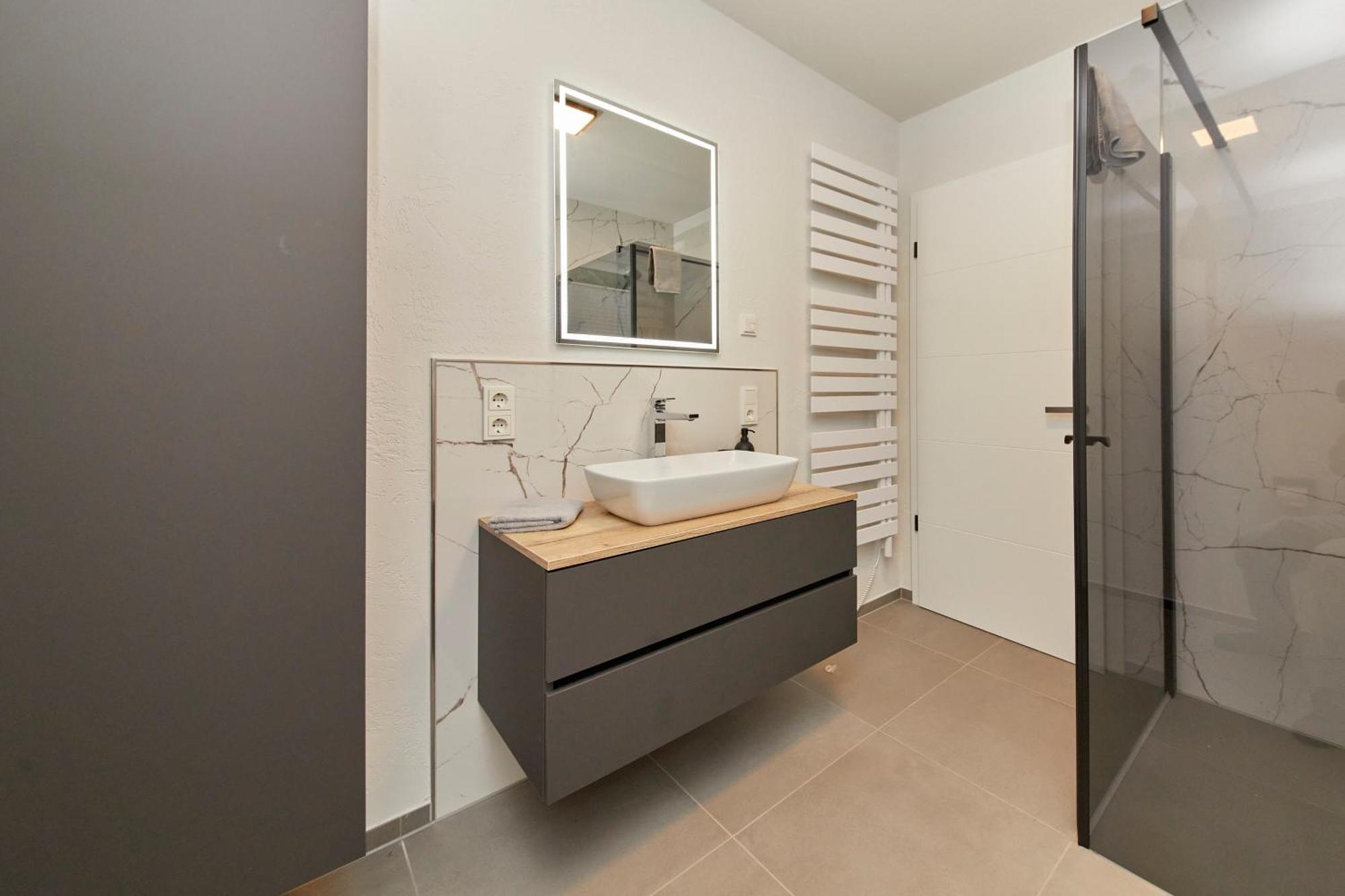Mosel Panorama Apartment *
